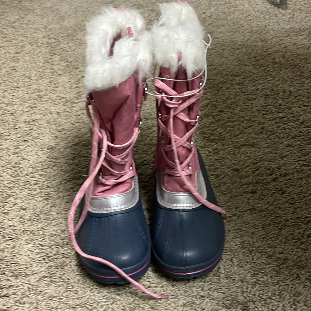 Winter boots